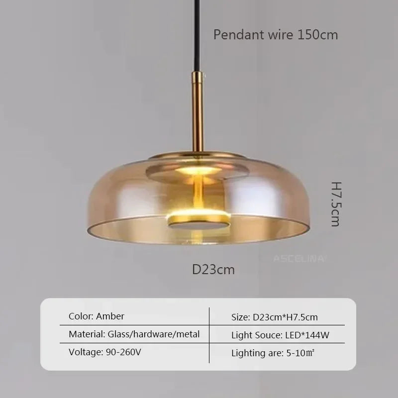 Moderne Pendelleuchte aus nordischem Glas