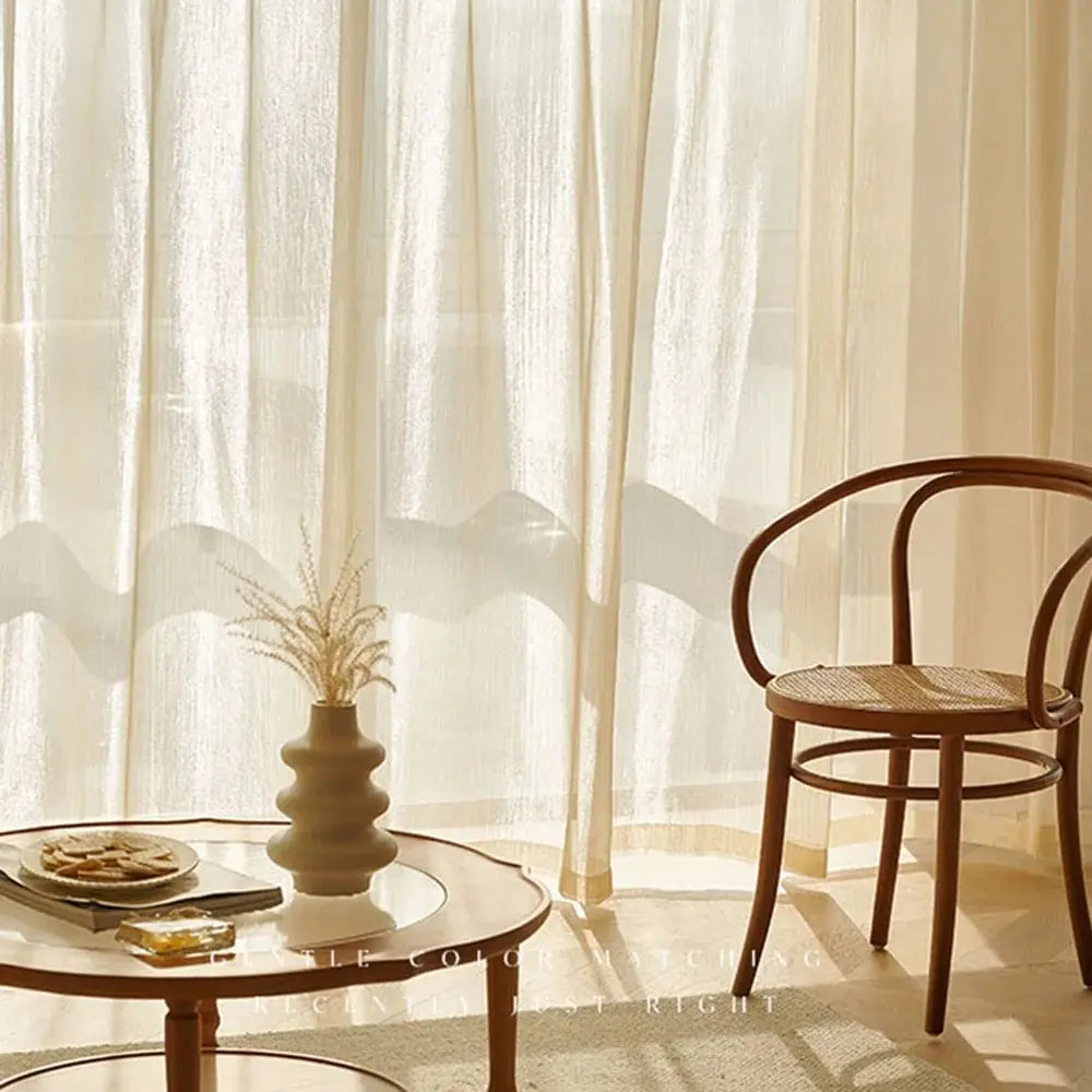 GlossyGlow - Transparenter Fenstervorhang