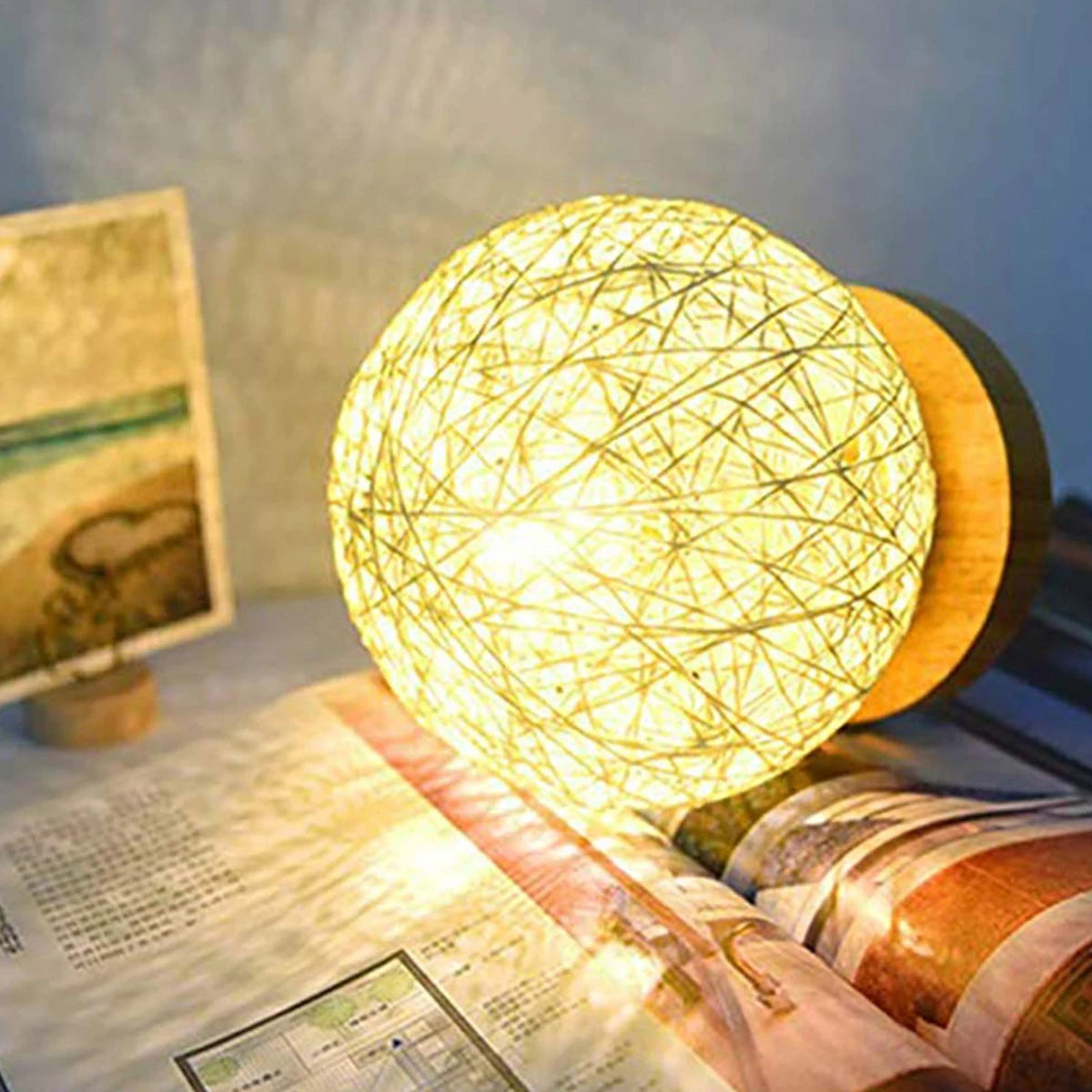 WovenGlow - rattan kugel tischlampe