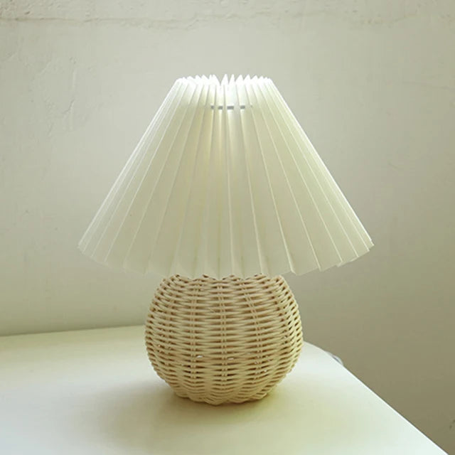 Antique Pleated - Vintage Tischlampe mit Plissee