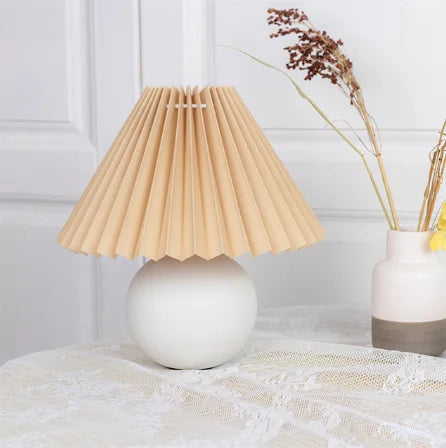 Antique Pleated - Vintage Tischlampe mit Plissee