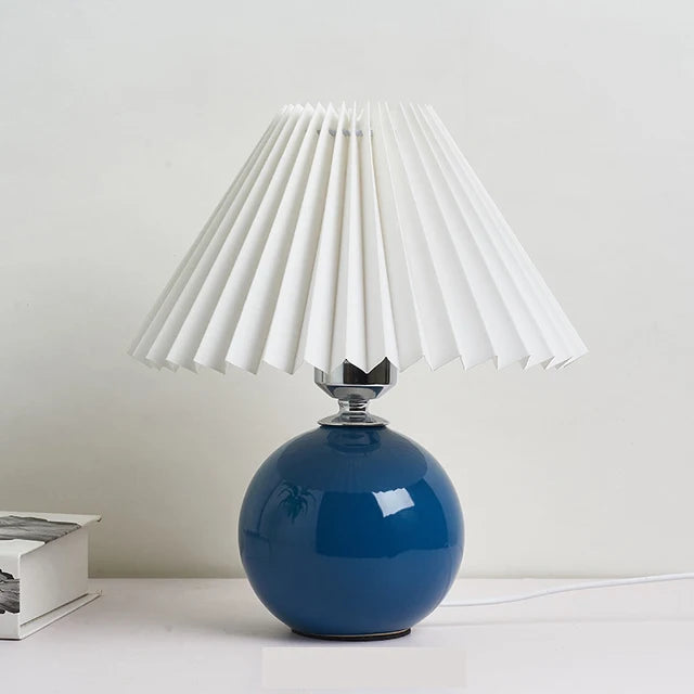 Antique Pleated - Vintage Tischlampe mit Plissee