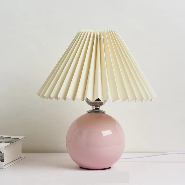 Antique Pleated - Vintage Tischlampe mit Plissee