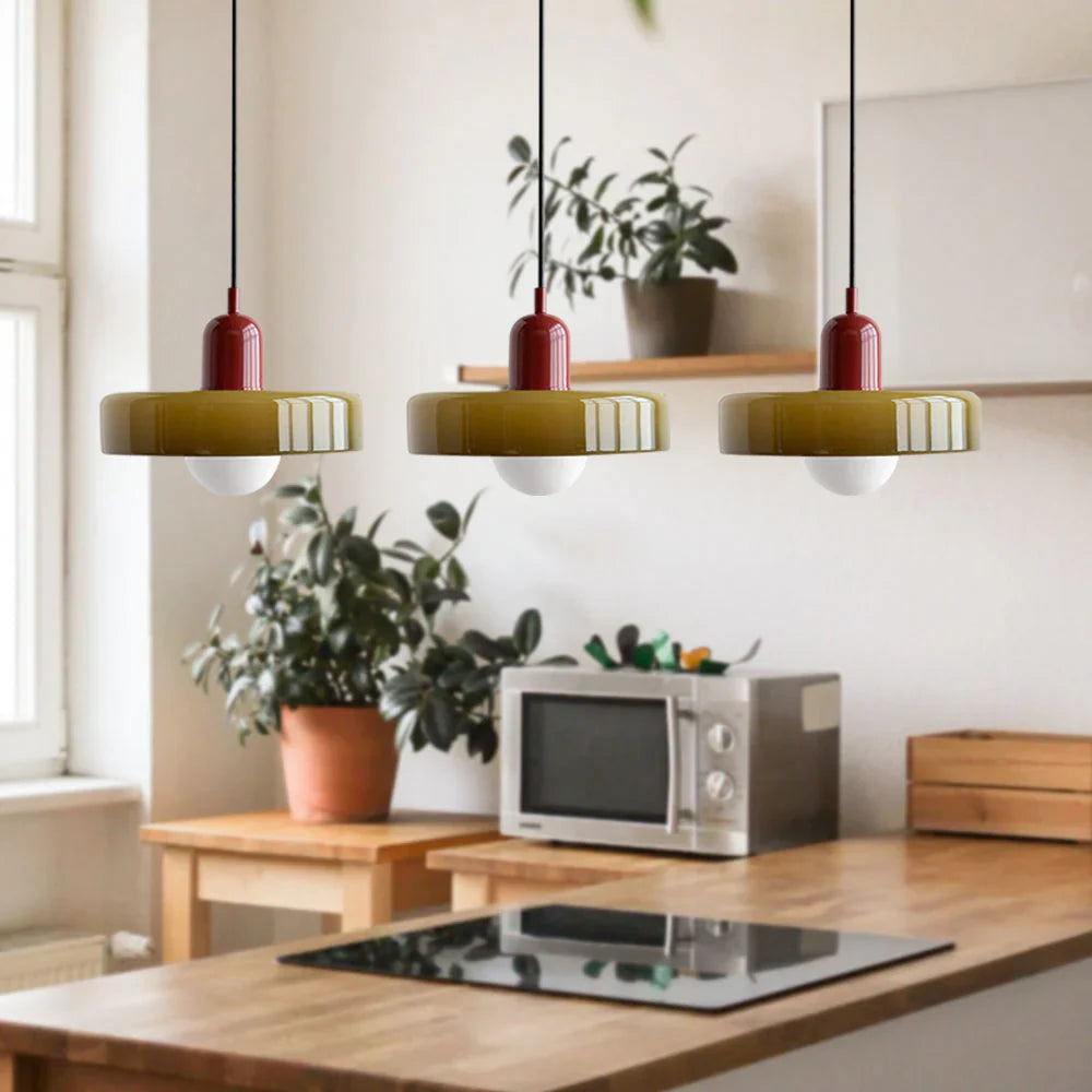 Sonna - 3-köpfige bauhaus-pendelleuchte aus farbigem glas