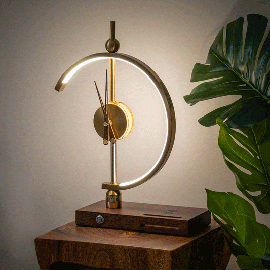 Luxus-Lampenuhr mit Ladegerät von NagoyaLight™
 - OnyxLampen